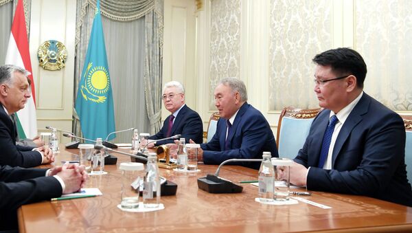 Переговоры Нурсултана Назарбаева и Виктора Орбана в Нур-Султане - Sputnik Казахстан