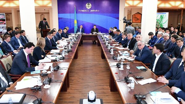 Строительство в Туркестане должно вестись круглосуточно – премьер Строительство в Туркестане должно вестись круглосуточно – премьер - Sputnik Казахстан