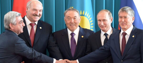 Заседание Высшего Евразийского экономического совета Заседание Высшего Евразийского экономического совета - Sputnik Казахстан