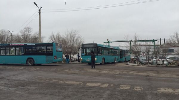 Водители автобусов не вышли в рейс, архивное фото - Sputnik Казахстан