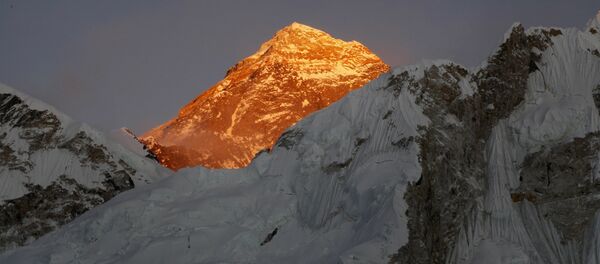 Эверест - Sputnik Казахстан