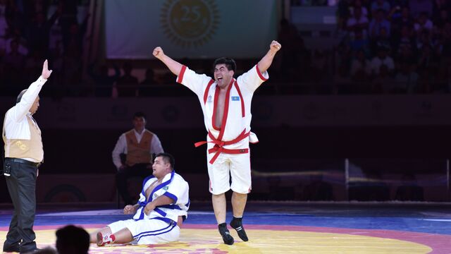 Порно әдемі нәзік киска