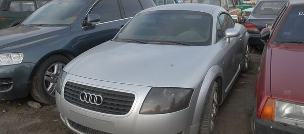 Автомобиль Тимати на штрафстоянке в Петропавловске Автомобиль Тимати на штрафстоянке в Петропавловске - Sputnik Казахстан