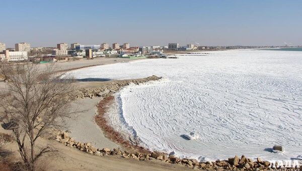 Каспий покрылся льдом. Архивное фото - Sputnik Казахстан