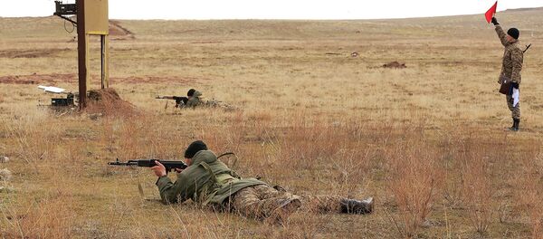 Архивное фото военного полигона в Казахстане Архивное фото военного полигона в Казахстане - Sputnik Казахстан