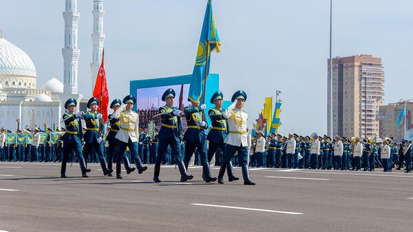 Военный парад в Астане 07.05.2015 - Sputnik Казахстан