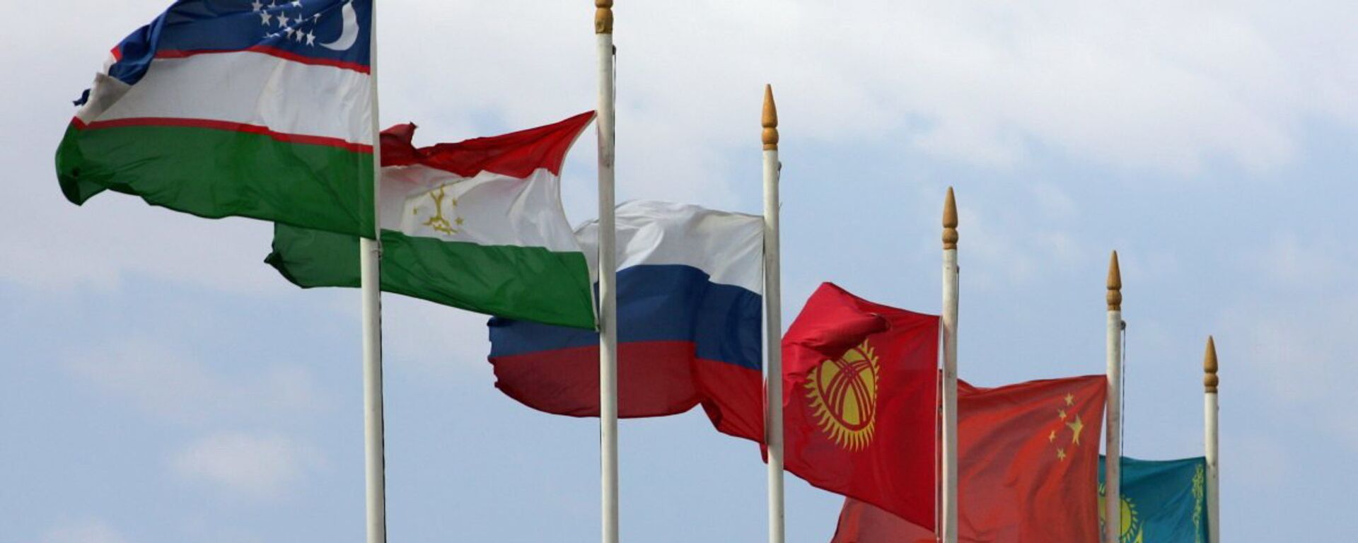 Флаги стран Шанхайской организации сотрудничества (ШОС) - Sputnik Казахстан, 1920, 04.07.2023