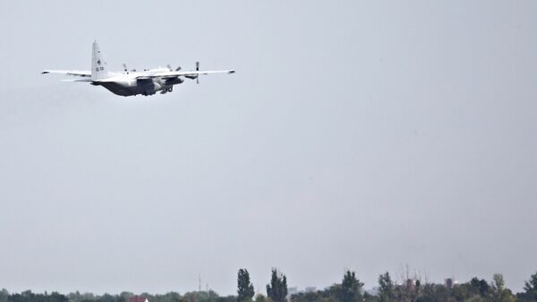 Военно-транспортный самолет Lockheed C-130H Hercules - Sputnik Казахстан