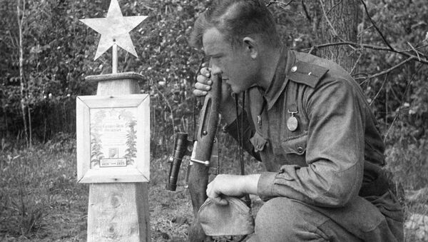 Могила солдата. Архивное фото - Sputnik Казахстан